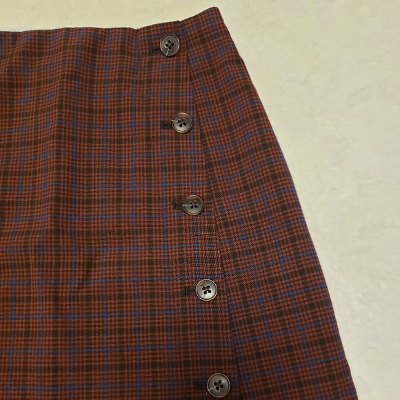 Sunday Best Mini-Skirt - Picture 2 of 6